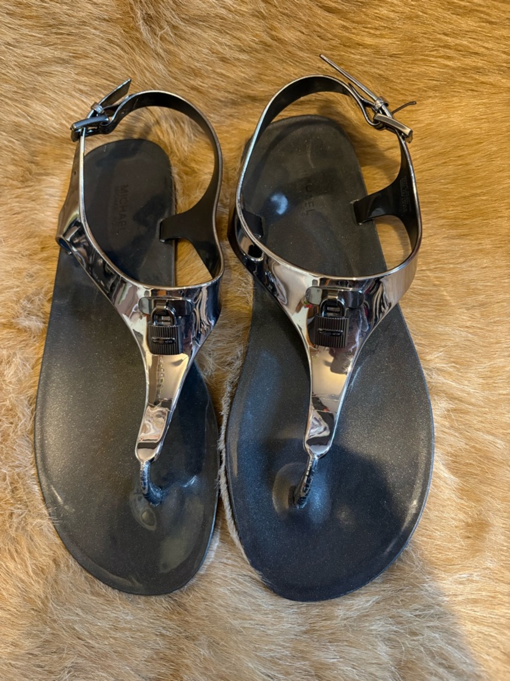 NWOT Michael Kors Women's Black Metallic T-Strap Sandals